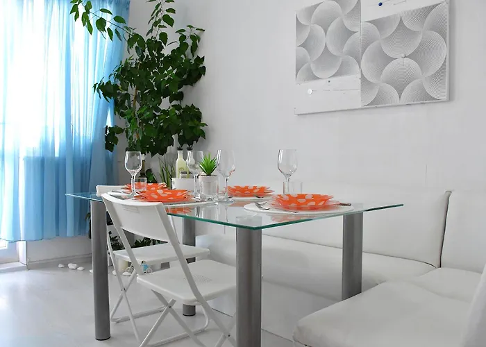 Alex Botique فارنا